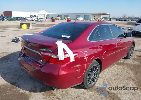 2015 Toyota Camry Hybrid Se z USA, uszkodzony, nr VIN 4T1BD1FK4FU148919